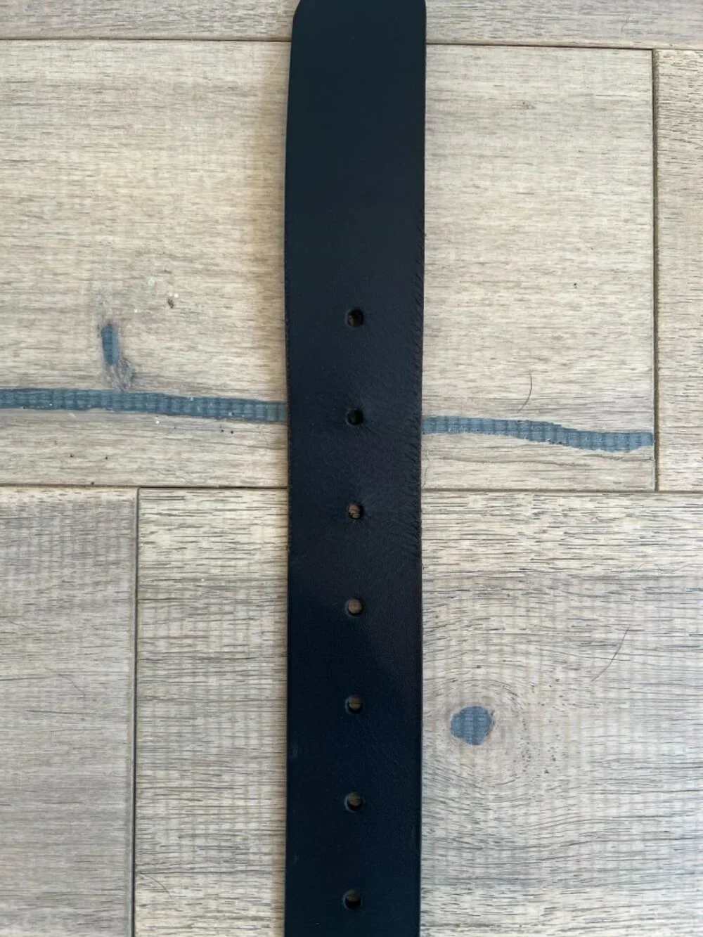 Frye Black Leather Belt Women's Size Large Gold Round Buckle EUC